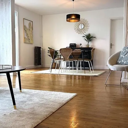 2 Avec Parking Privé - Centre Appartamento